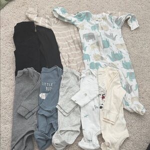 6-9 Month Bundle - Onesies & Pants